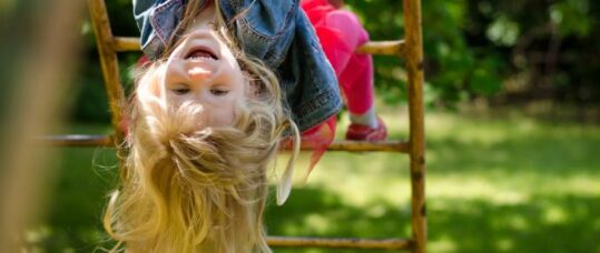 Children at risk due to lead paint in playgrounds