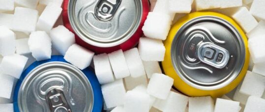 Fizzy drinks need ‘teaspoon labels’ showing sugar content