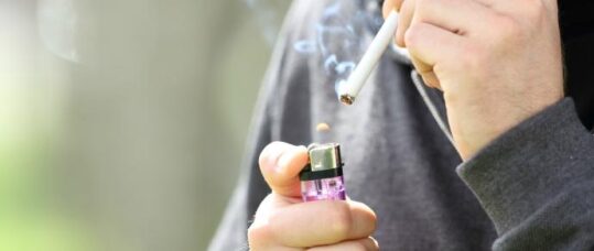 Smoking cessation services should be ‘co-located’ in gyms