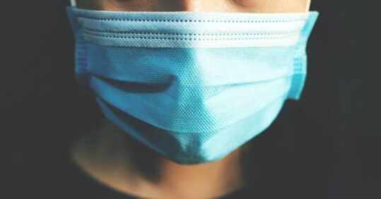 Government SAGE calls for better PPE for healthcare workers