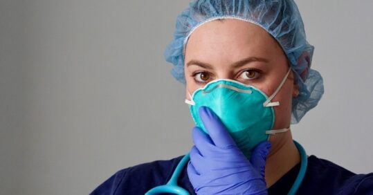 PHE advice on how to put on and take off personal protective equipment