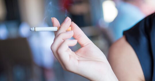 Smoking during pregnancy may damage daughters’ future fertility