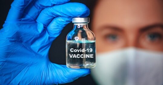 Fall in under 25s wanting Covid vaccine