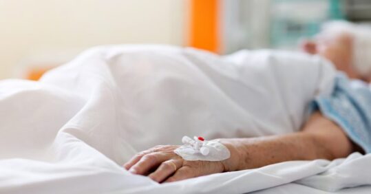 ‘Reduced community care could cause higher weekend hospital deaths’