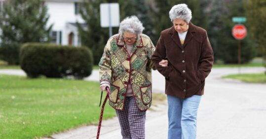 Women struggle more than men with daily activities in old age