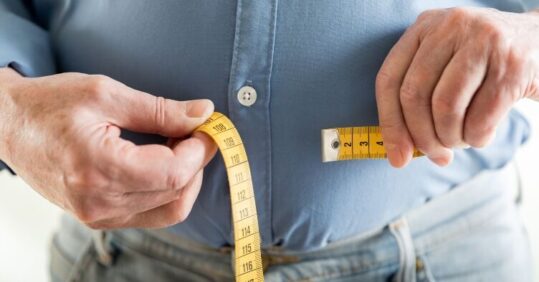 NICE: Patients should seek clinical advice if waist measures ‘more than half of height’
