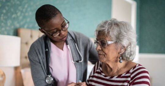 Nurses take part in pilot to boost dementia diagnosis in care homes