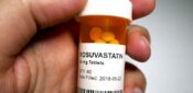 Consider prescribing statins for lower CVD risk, NICE says