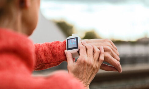 Smart watches could give early warning of heart failure