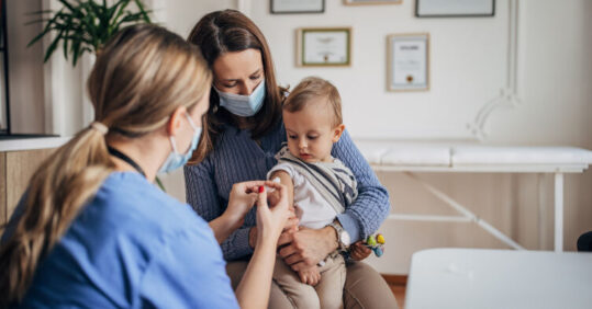 Student nurses should be given ‘greater role’ in vaccination, suggest MPs