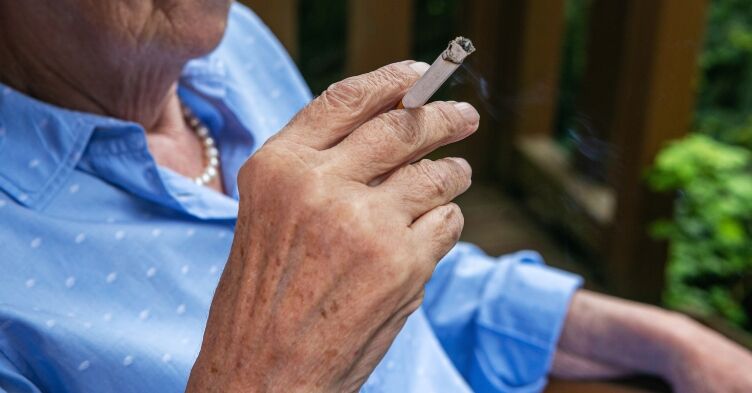 snacks to help quit chewing tobacco Best and Worst Foods to Help You Quit Cigarettes