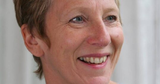 Applications open for new children’s nursing award