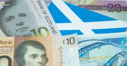 RCN members in Scotland vote to accept NHS pay offer